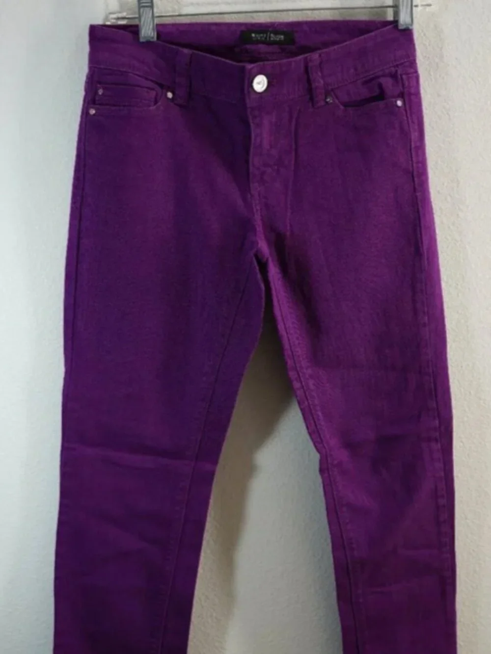White House Black Market Purple Blanc Slim Leg Jeans size 00